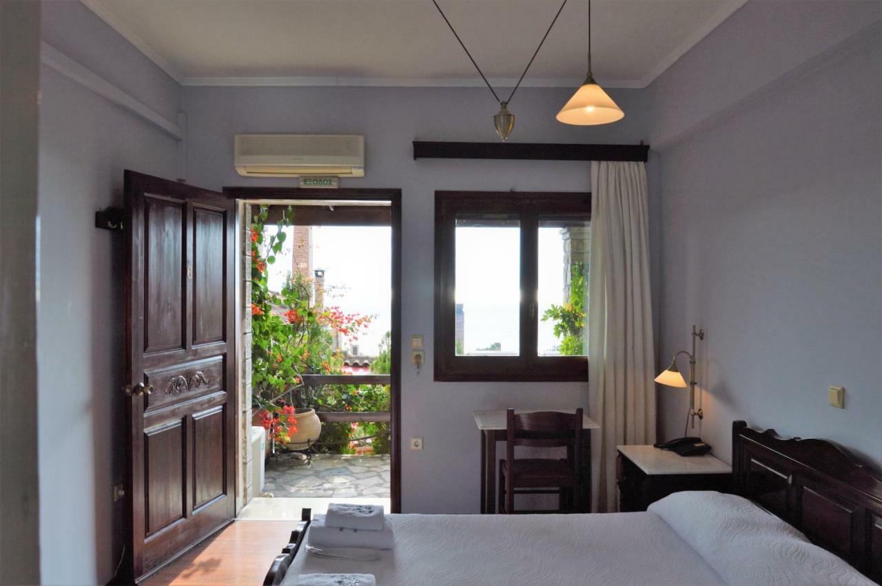 Ilion Hotel Nafpaktos Zewnętrze zdjęcie